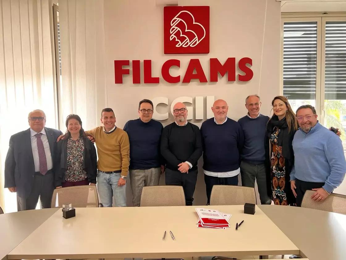 Memorandum of Understanding Signed to Assist Migrant Workers